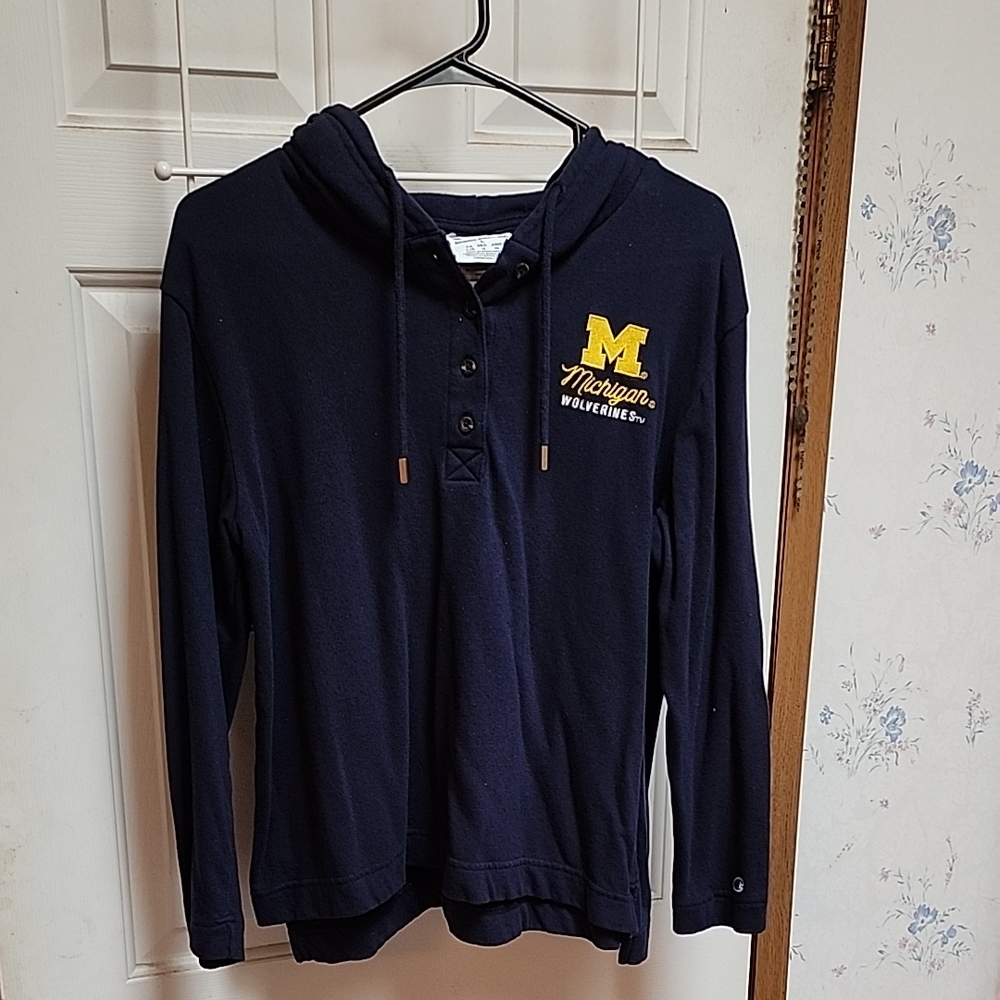 Champion Women's Navy Hoodie with Michigan Logo